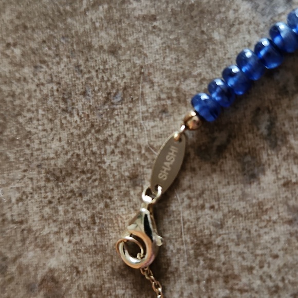 SHASHI Blue Beaded Strand Necklace With Glass Beads - Picture 2 of 9